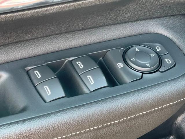 2023 GMC Terrain FWD SLT