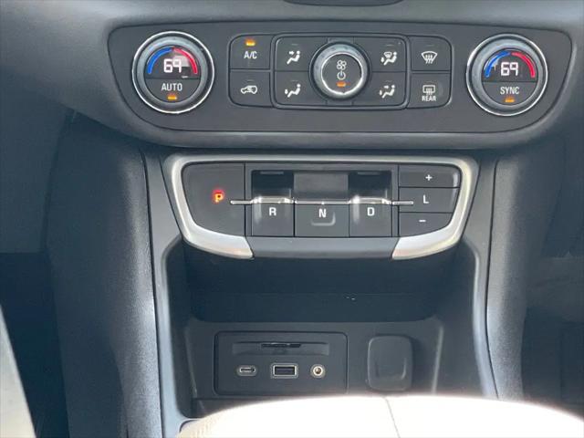 2023 GMC Terrain FWD SLT