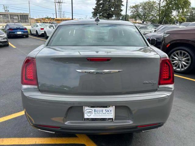 2019 Chrysler 300 300S
