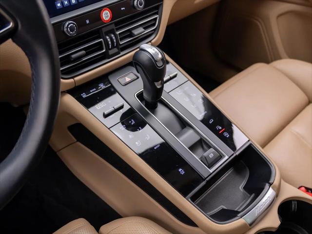 2023 Porsche Macan Macan