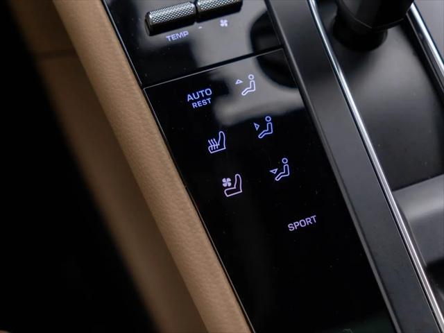 2023 Porsche Macan Macan