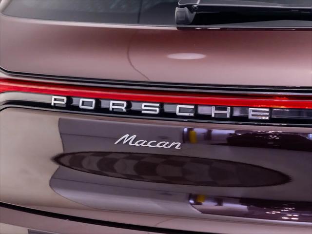 2023 Porsche Macan Macan