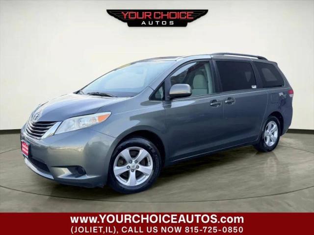 2011 Toyota Sienna LE V6 for sale in Joliet, IL