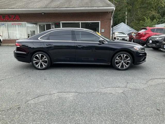 2021 Volkswagen Passat 2.0T SE