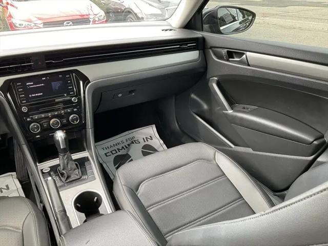 2021 Volkswagen Passat 2.0T SE