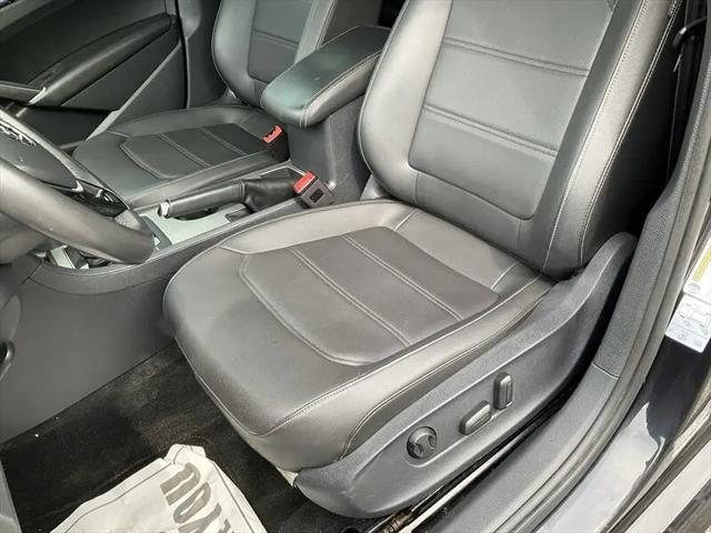 2021 Volkswagen Passat 2.0T SE
