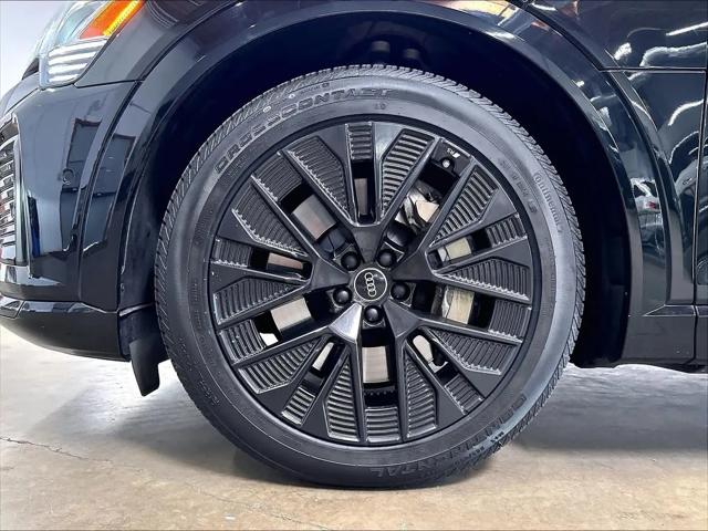 2024 Audi e-tron Prestige quattro