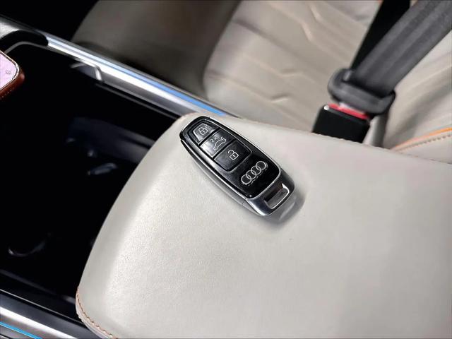 2024 Audi e-tron Prestige quattro