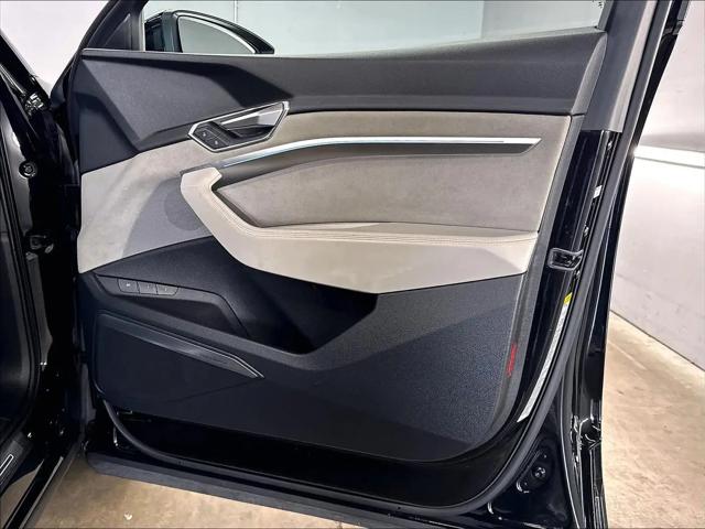 2024 Audi e-tron Prestige quattro