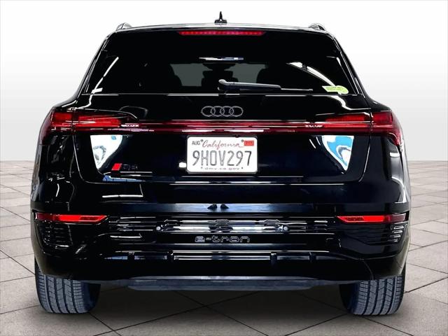 2024 Audi e-tron Prestige quattro