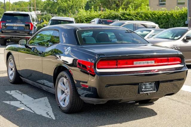 2013 Dodge Challenger SXT