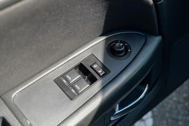 2013 Dodge Challenger SXT