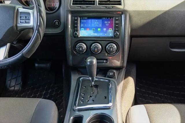 2013 Dodge Challenger SXT