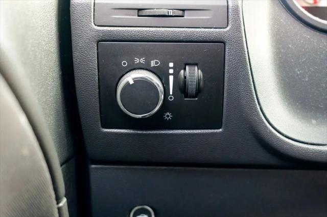 2013 Dodge Challenger SXT