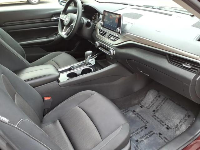 2024 Nissan Altima SV FWD