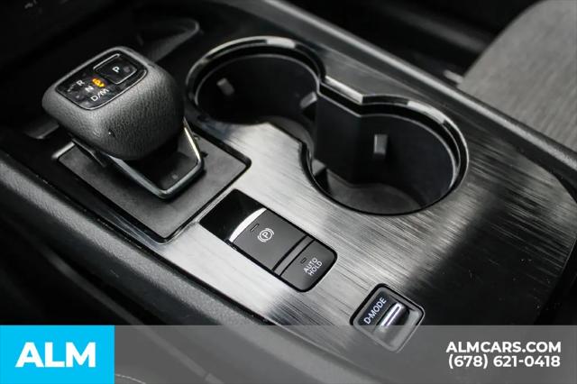 2023 Nissan Rogue SV FWD