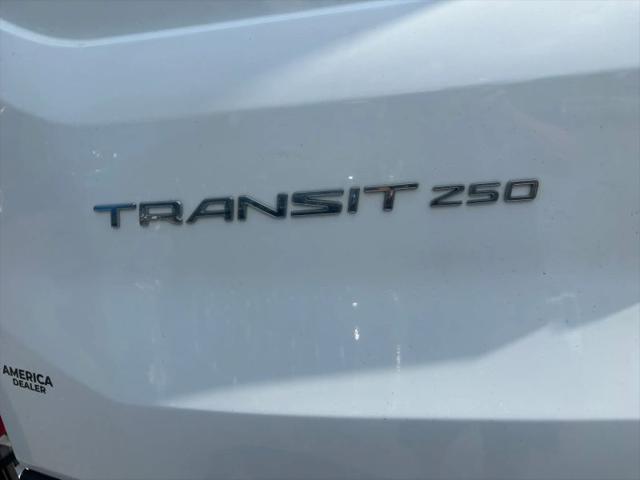 2021 Ford Transit Cargo Van Medium Roof w/LWB