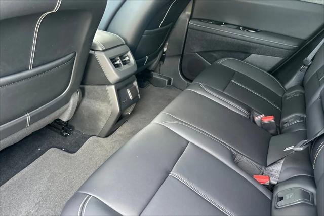 2027 Cadillac iQ Luxury