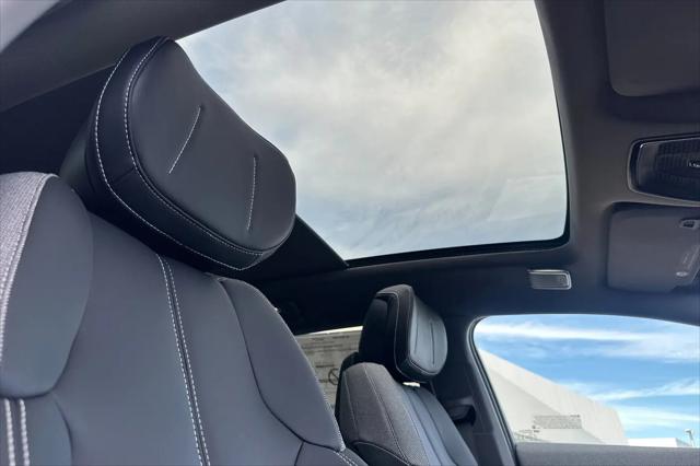 2027 Cadillac iQ Luxury
