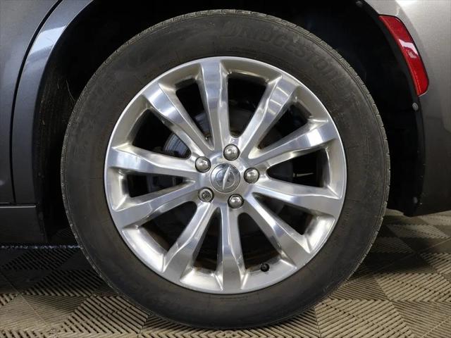 2018 Chrysler 300 Touring L AWD