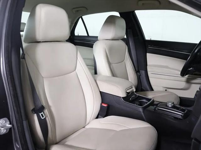 2018 Chrysler 300 Touring L AWD