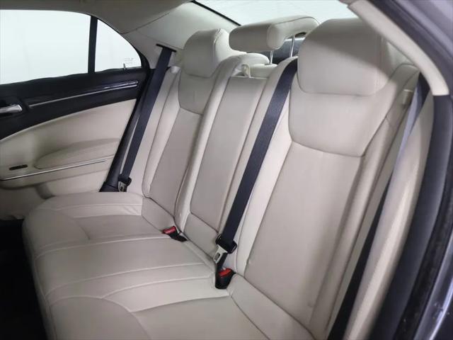 2018 Chrysler 300 Touring L AWD