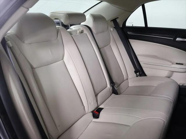 2018 Chrysler 300 Touring L AWD