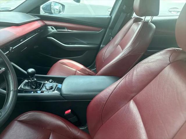 2021 Mazda Mazda3 Premium