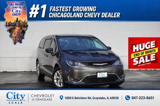 2020 Chrysler Pacifica Touring for sale in Grayslake, IL