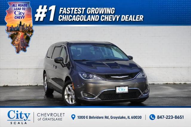 2020 Chrysler Pacifica Touring for sale in Grayslake, IL
