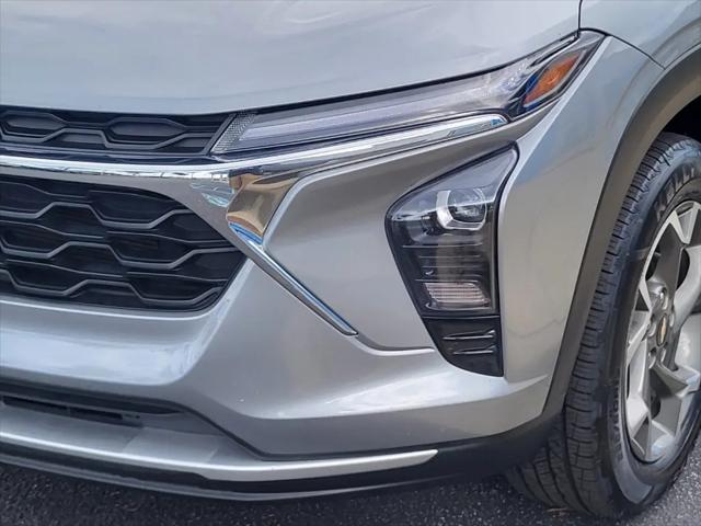 2025 Chevrolet Trax FWD LT