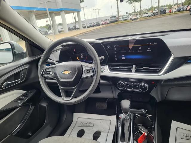 2025 Chevrolet Trax FWD LT