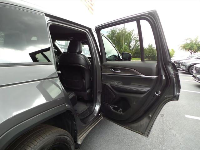 2025 Jeep Grand Cherokee Limited 4x2