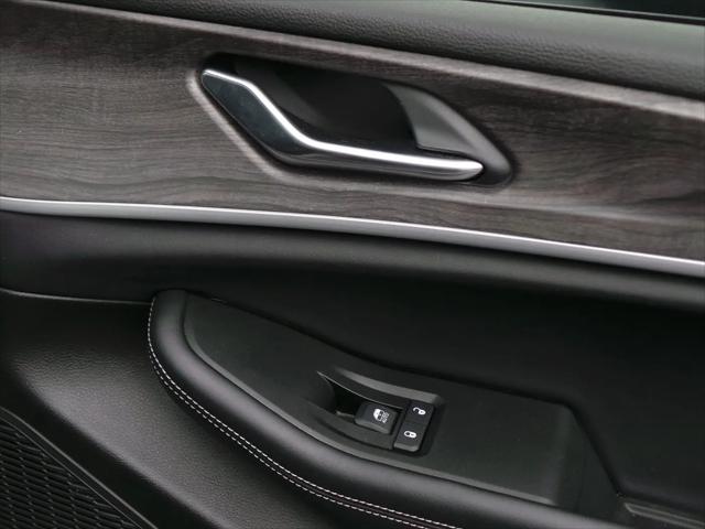 2025 Jeep Grand Cherokee Limited 4x2