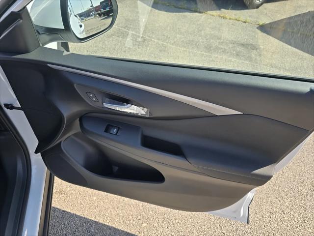 2026 Buick NV Preferred FWD