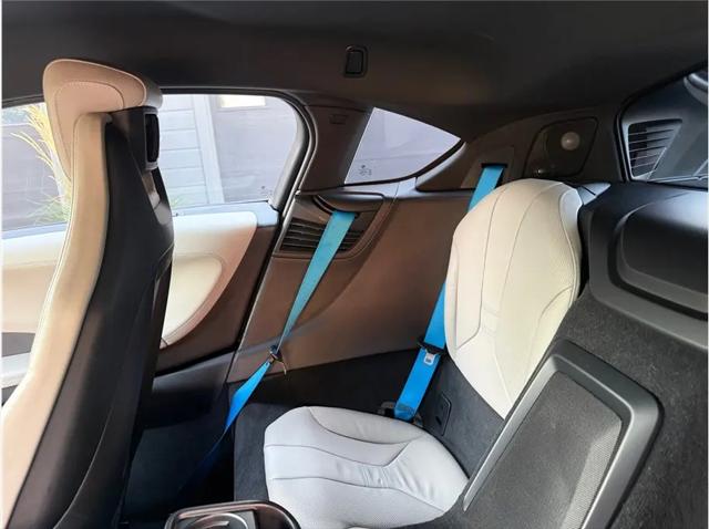 2015 BMW i8 Coupe