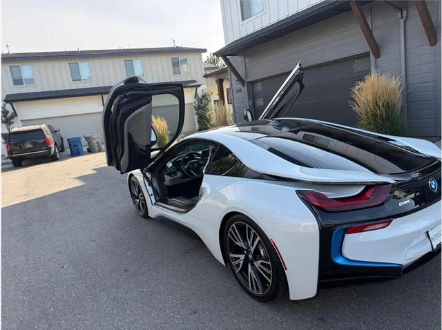 2015 BMW i8 Coupe