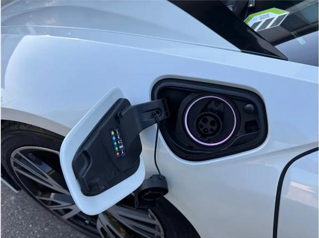 2015 BMW i8 Coupe
