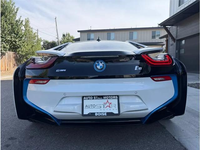 2015 BMW i8 Coupe