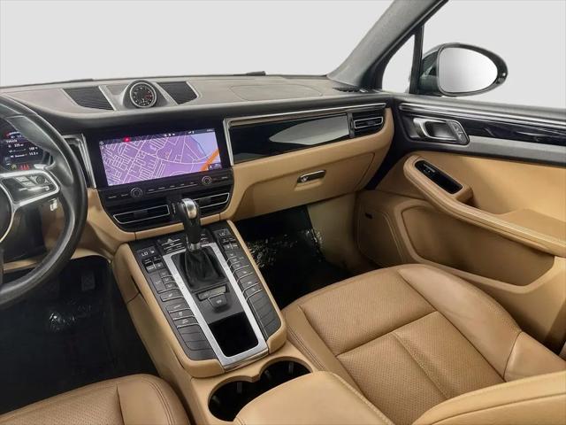 2021 Porsche Macan Macan
