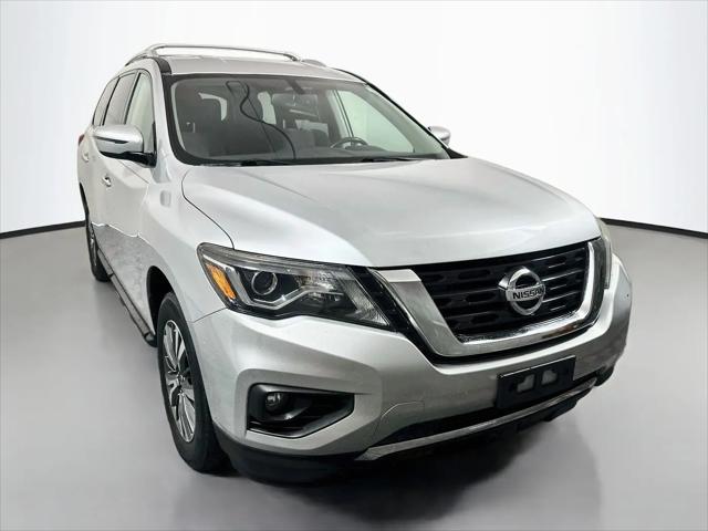 2018 Nissan Pathfinder SV for sale in Shiloh, IL