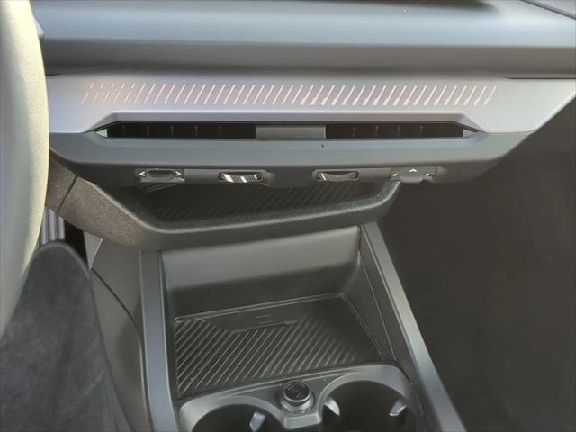 2025 BMW Coupe xDrive