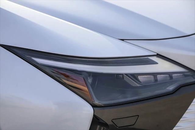 2023 Lexus RZ 450e RZ 450e Premium