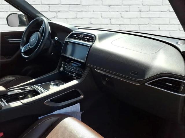 2018 Jaguar F-PACE S