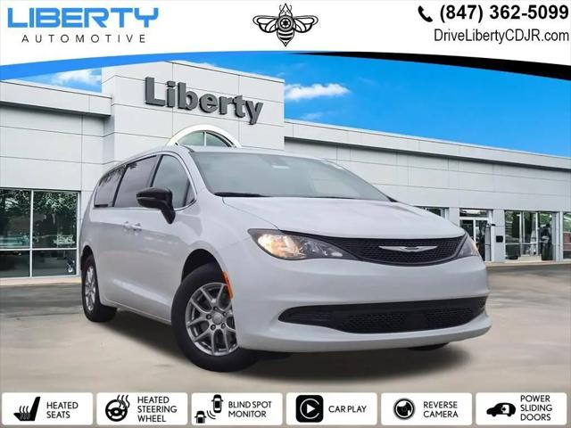 2027 Chrysler Pacifica LX for sale in Libertyville, IL
