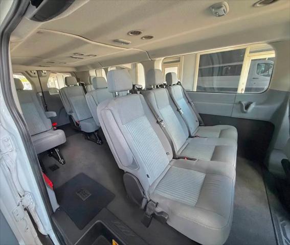 2017 Ford Transit XLT