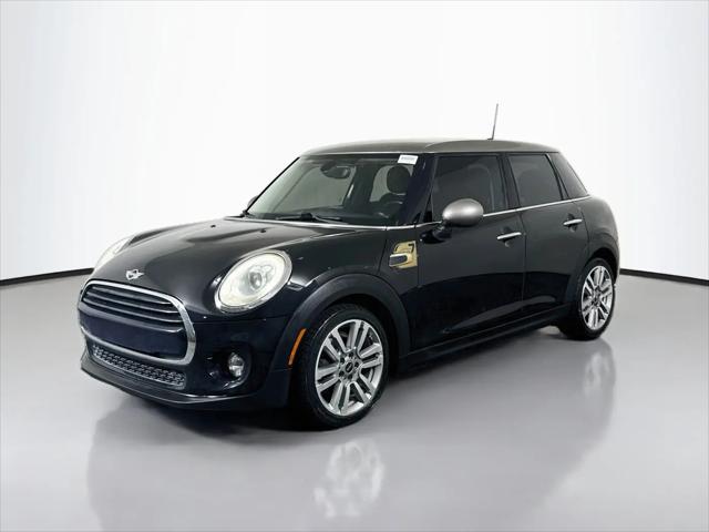 2017 MINI Hardtop Cooper