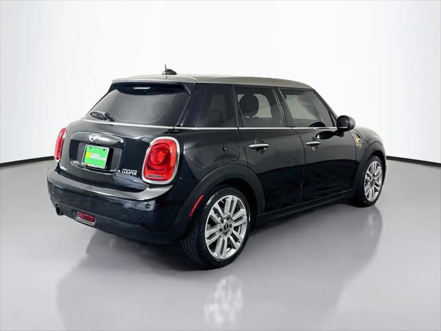 2017 MINI Hardtop Cooper