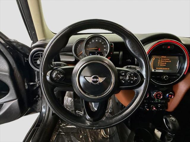 2017 MINI Hardtop Cooper