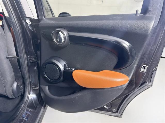 2017 MINI Hardtop Cooper